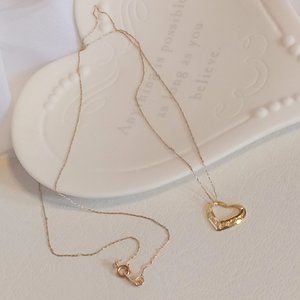 Vintage "DAINTY" 14K YG Floating Heart Charm